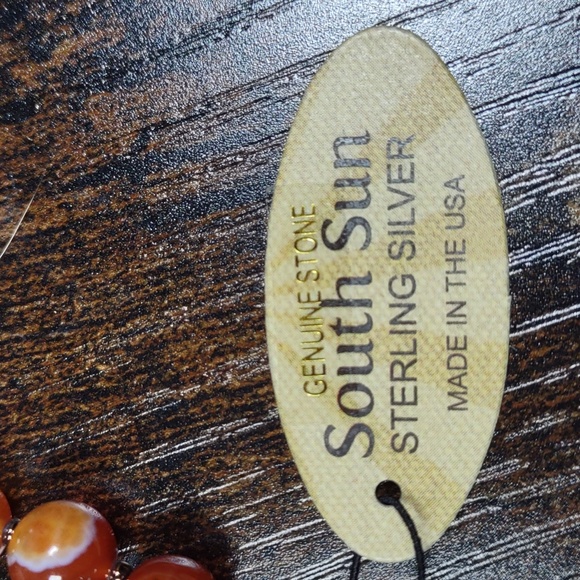 South Sun Natural Stone Necklace - Picture 8 of 9